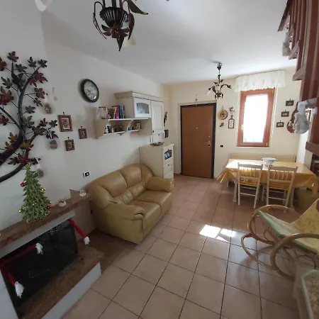 Snowflake Apartment *